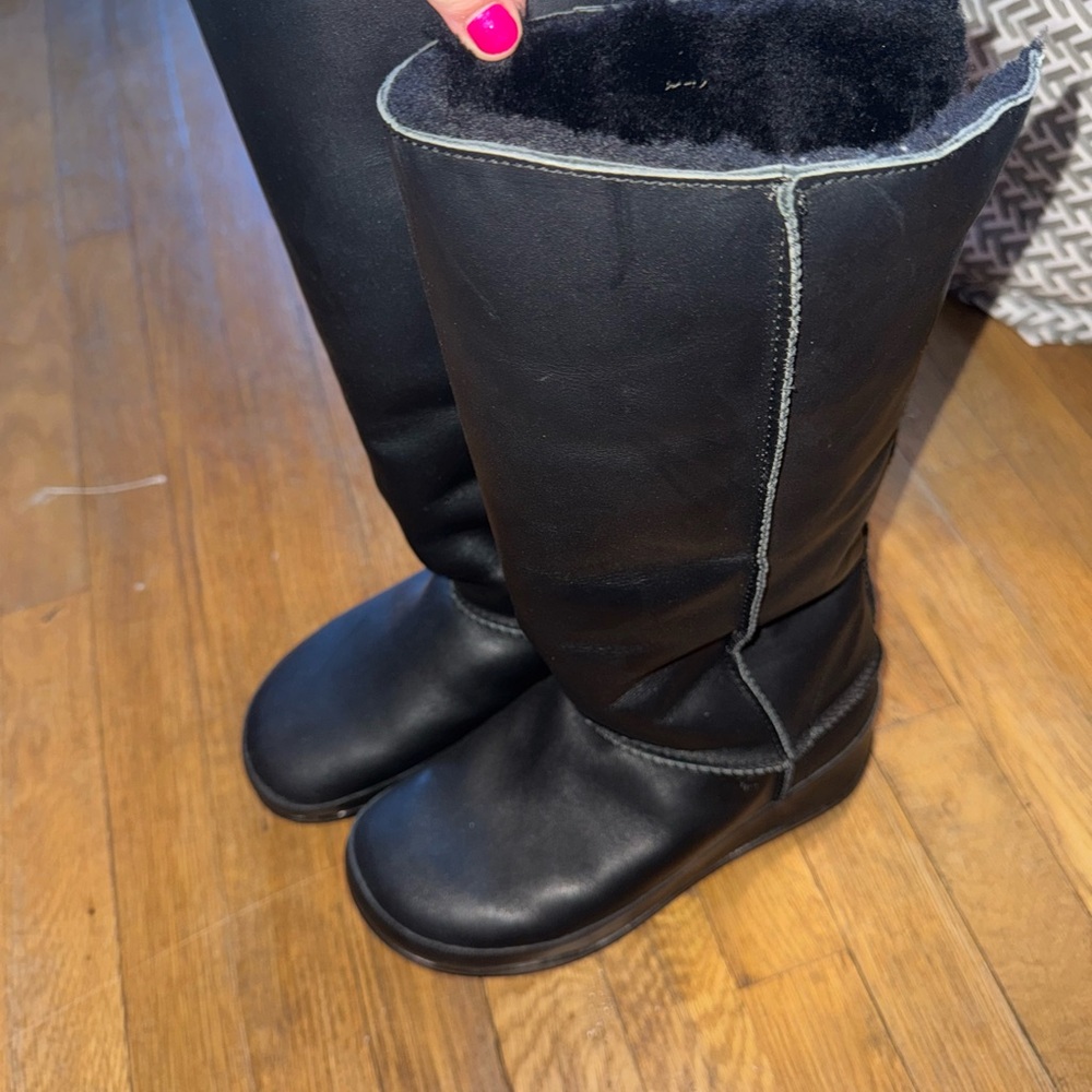 Fitflop Women’s Black Winter Boots👢